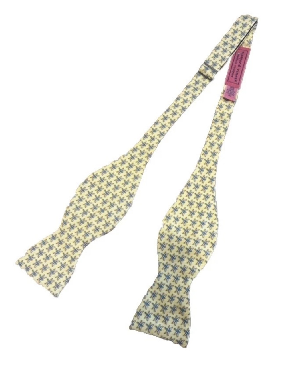 Vineyard Vines Men’s Bow Tie Yellow Dragonfly 100% Silk Made in USA Adjustable